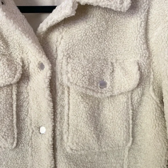 H&M Divided Sherpa Shacket - Picture 3 of 4